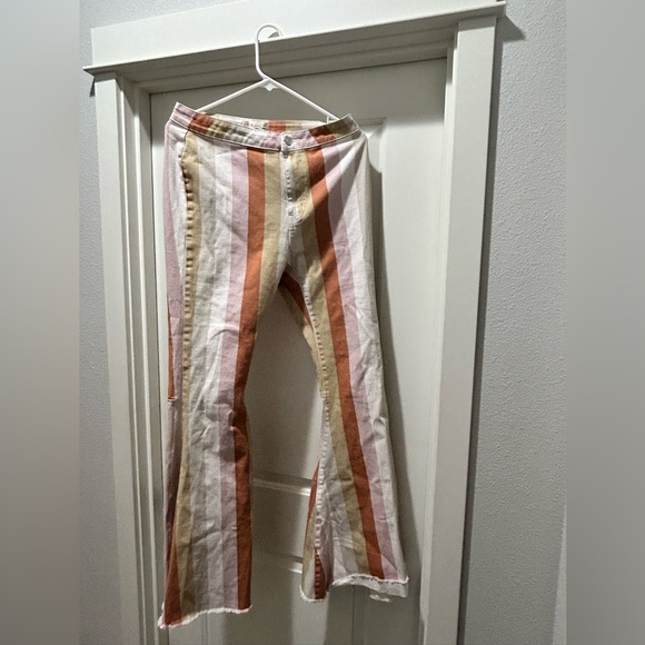 Altr’d State flare pinstripe jeans - Picture 4 of 5